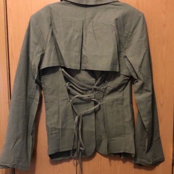Fashion nova size large out of the office lace up linen blazer olive green - Picture 4 of 8